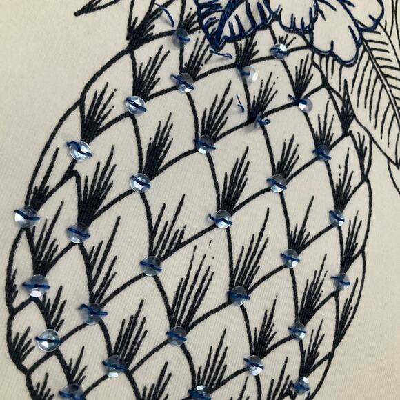 Tommy Bahama White Long Sleeve Top with Pineapple Sequin Design Size Small - Picture 7 of 11